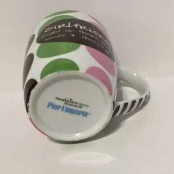 GIRLFRIENDS Right Up there With Booze and Shopping Mug and Socks GIFT SET - Picture 11 of 13